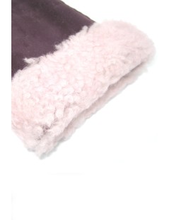 Sheepskin gloves with hand stitching   Purple