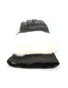 Schwarzer Nappa-Handschuh mit Lapin-Futter